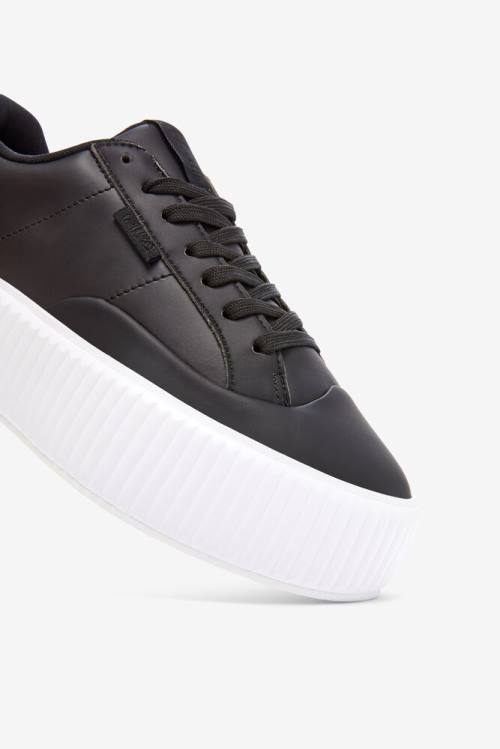 Fila Sandblast Oversole Naisten Tennarit Mustat Valkoinen | Fila873JB